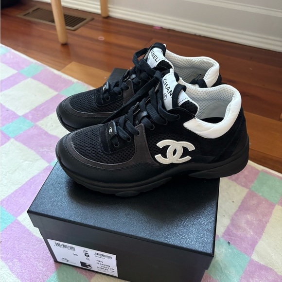 Chanel Classic Sneakers - Picture 2 of 5